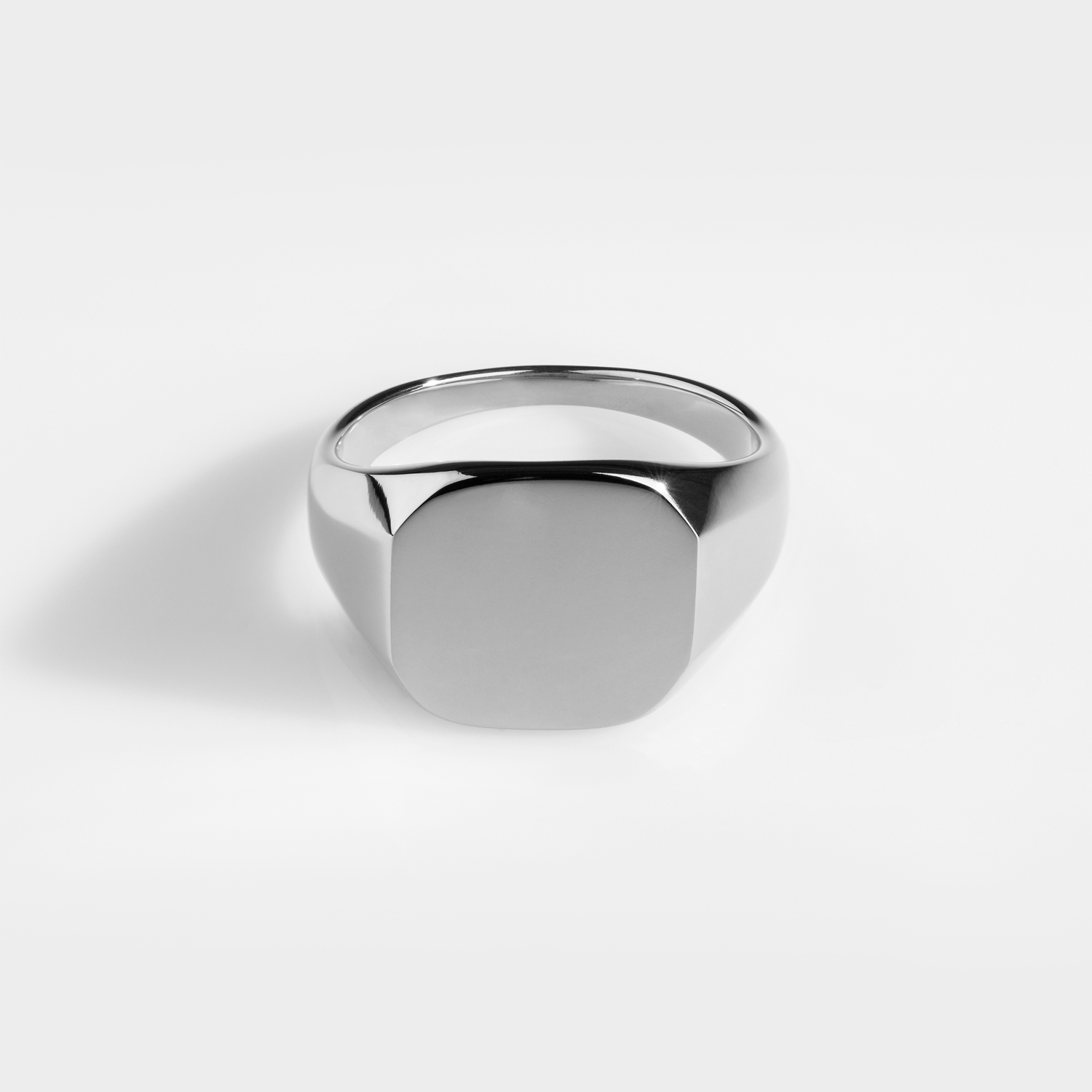 Classic Signature - 925. Sterling Silver ring - 925. Sterling Silver ...